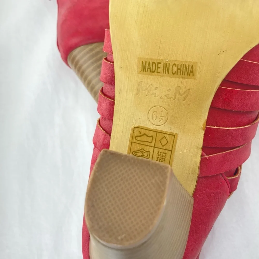 Mi.iM Red Woven Ankle Booties - Picture 5 of 5